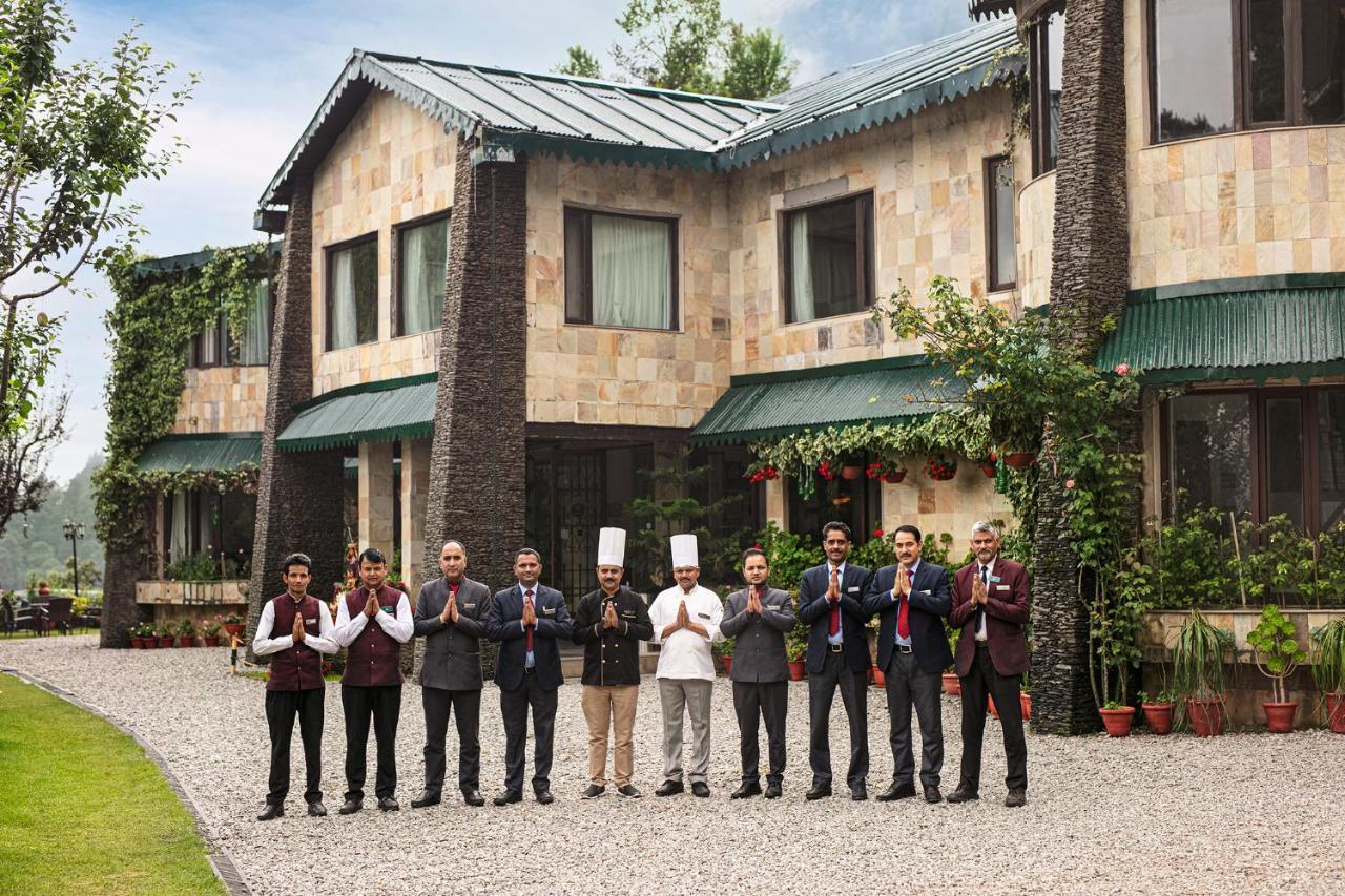 Shervani Hilltop Resort Nainital Eksteriør billede
