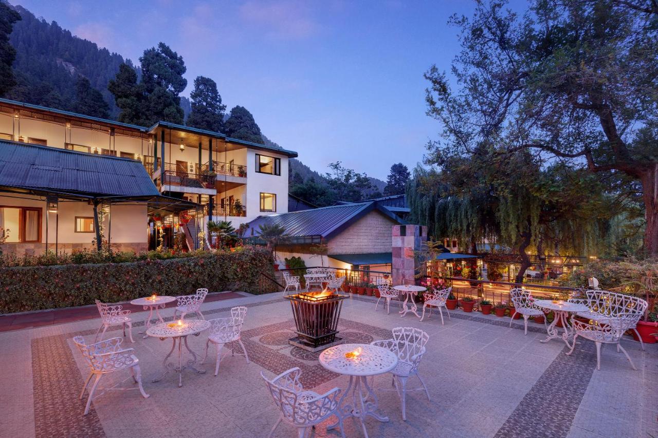 Shervani Hilltop Resort Nainital Eksteriør billede