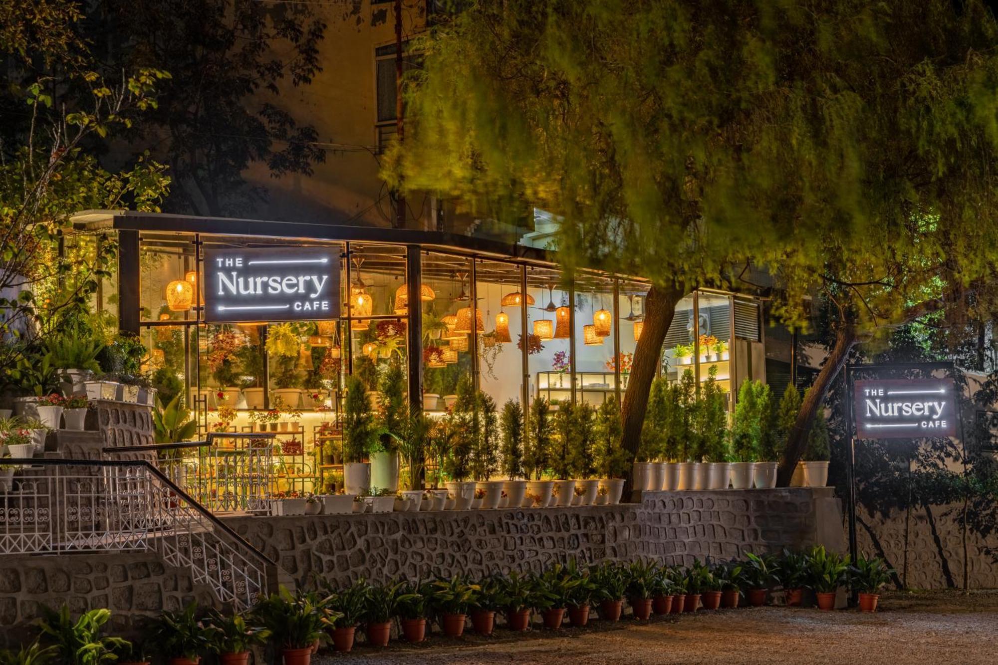Shervani Hilltop Resort Nainital Eksteriør billede