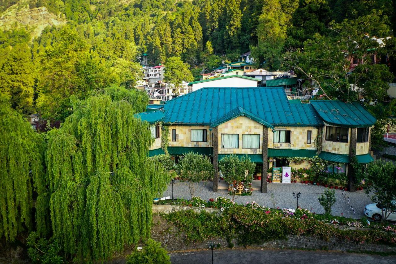 Shervani Hilltop Resort Nainital Eksteriør billede