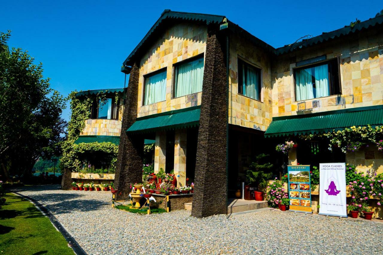 Shervani Hilltop Resort Nainital Eksteriør billede